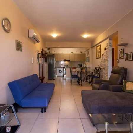 Appartement Marilena - Modern 2-br Near Venus *