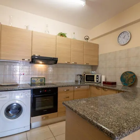 דירה Marilena - Modern 2-br Near Venus *