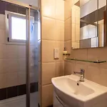 Marilena - Modern 2-br Near Venus Daire