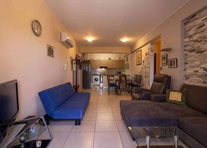 Apartmán Marilena - Modern 2-br Near Venus *